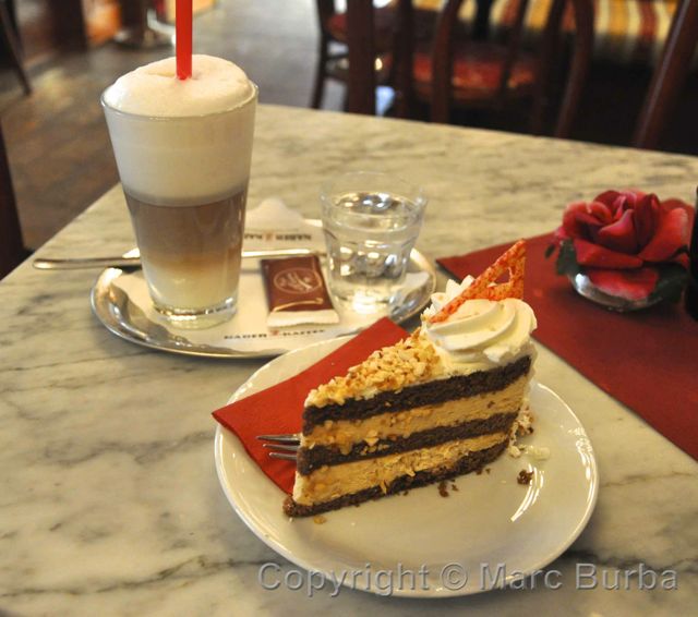 Kaffee Mayer