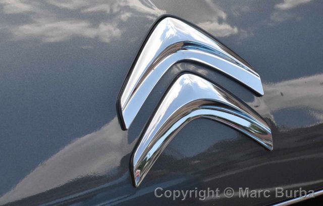 Citroen emblem