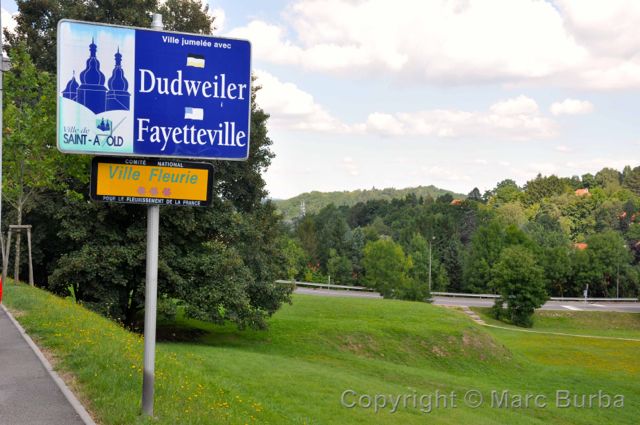 sister city sign