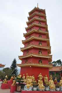 Ten Thousand Buddhas Monastery