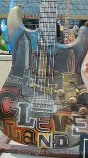 rock and roll hall of fame cleveland guitar mania