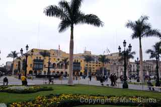 Plaza Mayor, Lima