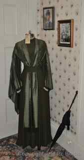 Lizzie Borden House Elizabeth Montgomery dress