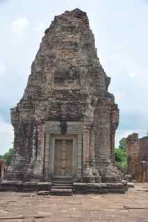 East Mebon towers
