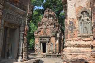 Preah Ko Roluos Group towers