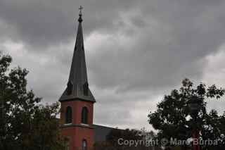 Salem sky