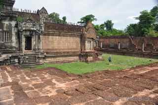 Banteay Samre enclosure