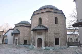 mosque mausoleums
