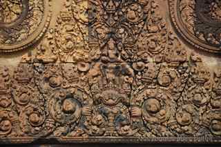 Banteay Srei carvings