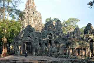 Angkor Thom, Bayon temple faces
