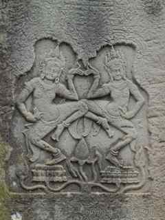 Angkor Thom apsara