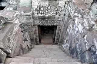 Angkor Thom stairway